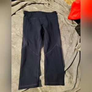 GAP sz S navy crop leggings